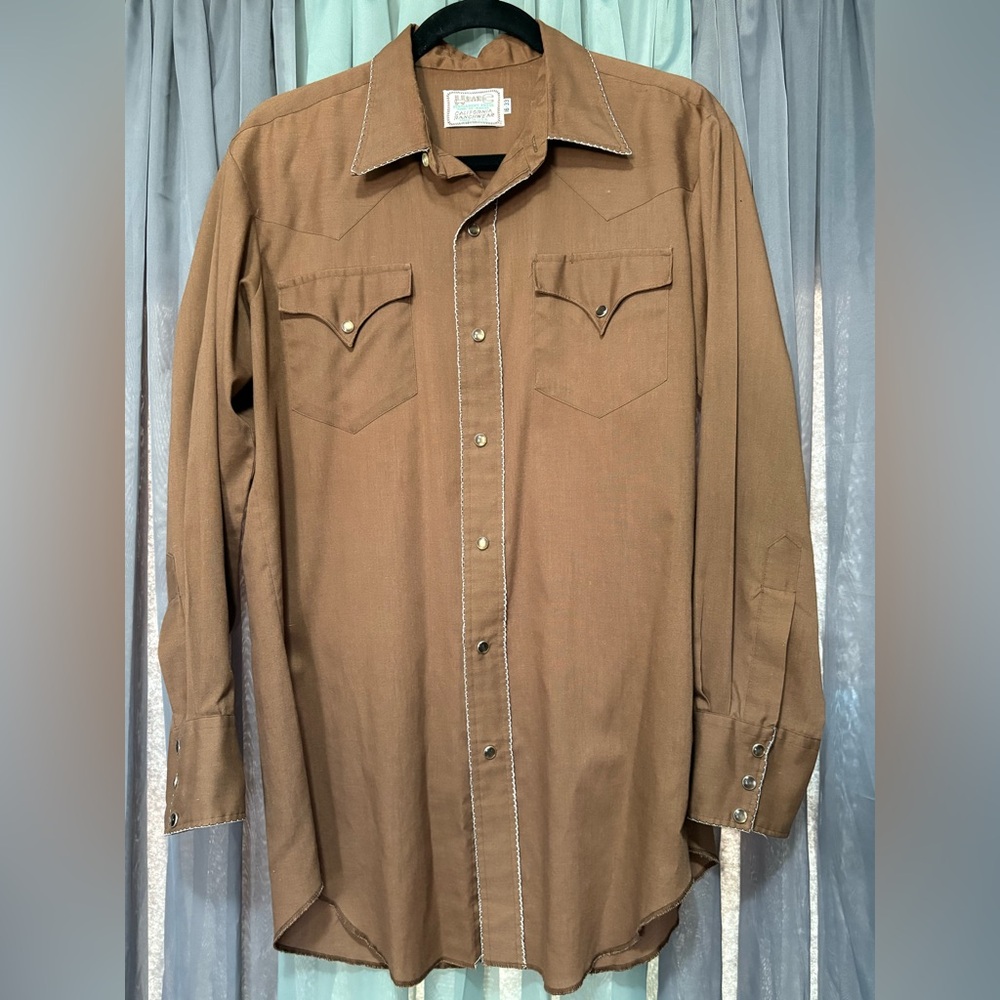 HbarC Button-Up with Trim Detailing